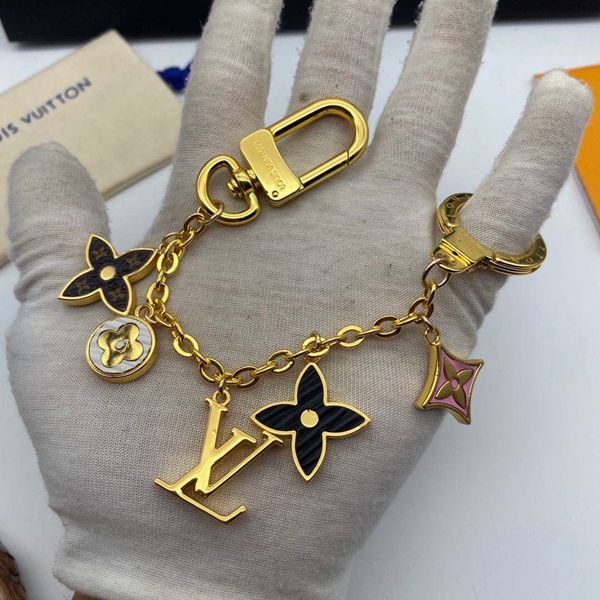 ブランドキーホルダー側面デザイン